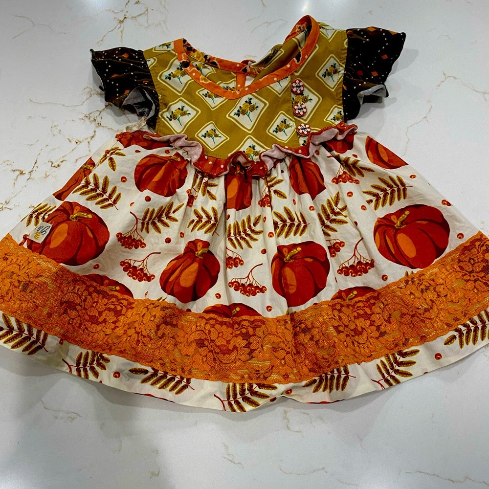 Wildflower pumpkin top